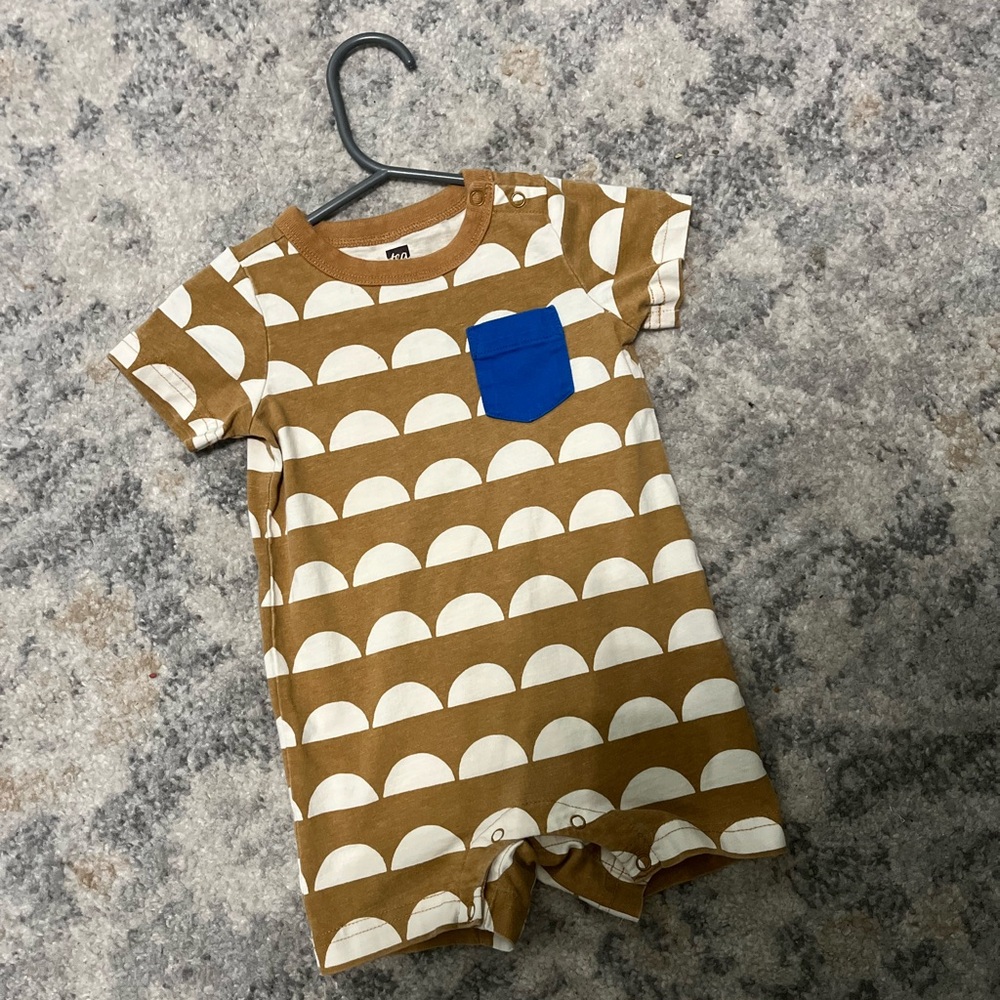 Tea Collection Brown and White Bodysuit with Unique Pattern